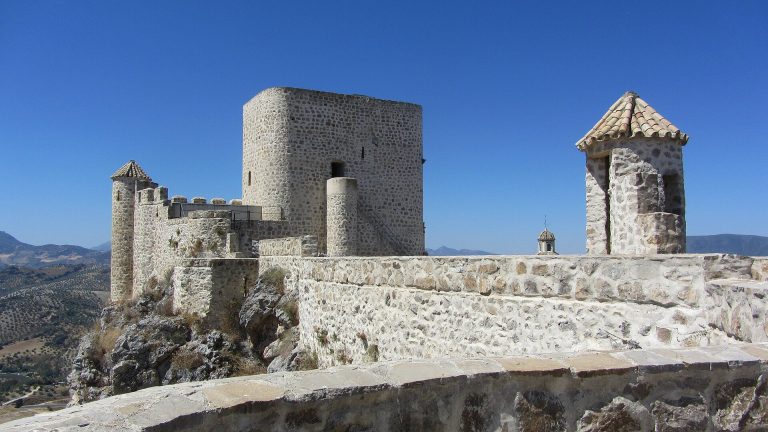 Vallehermoso Castle (Olvera): A Nasrid Frontier Fortress