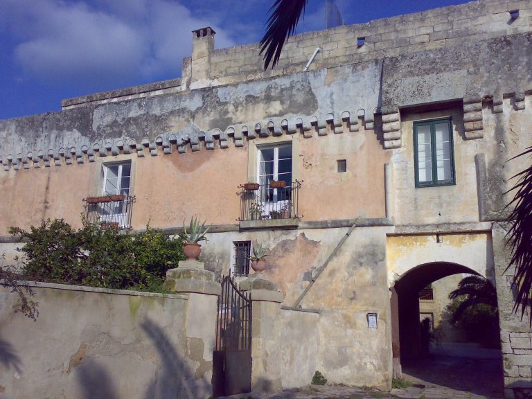 Castello di Borgagne: A Fifteenth-Century Defensive Castle in Italy