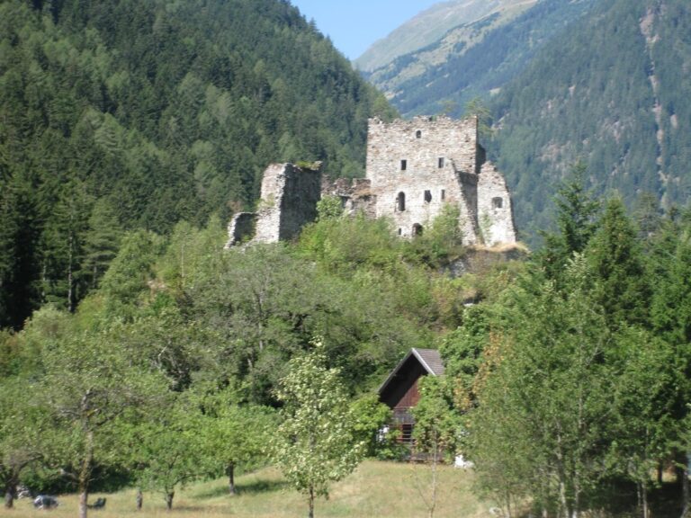 Burg Kienburg: A Medieval Castle Ruin in Austria