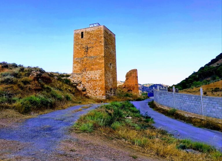 Castillo de Báguena: A Medieval Fortress in Spain