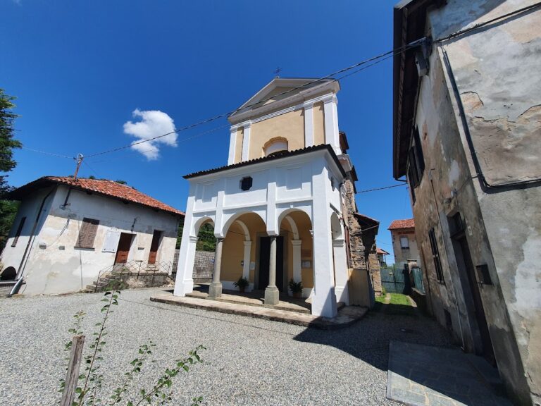 Castello di Cerreto: A Medieval Castle in Northern Italy