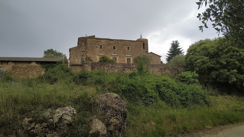 Castell de Vilarig: A Medieval Fortified Palace in Spain 2 Castell de Vilarig