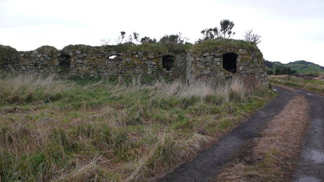 Barnes Castle: An Unfinished Late-Sixteenth-Century Residence in Scotland