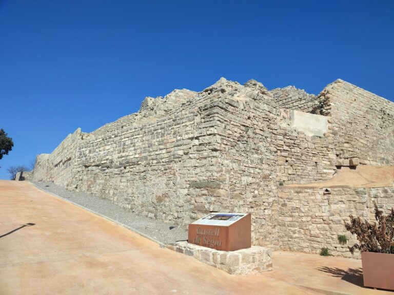 Castell de Segur: A Medieval Fortress in Veciana, Spain