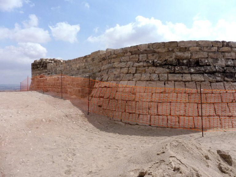 Castell de Segur: A Medieval Frontier Fortification in Spain