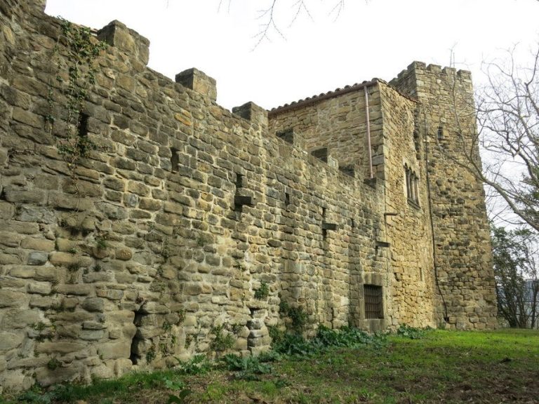 Castell de Falgons: A Jurisdictional Castle in Spain