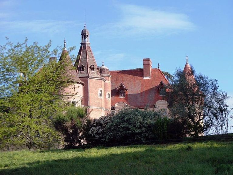 Château de la Serre: A Renaissance Castle in France