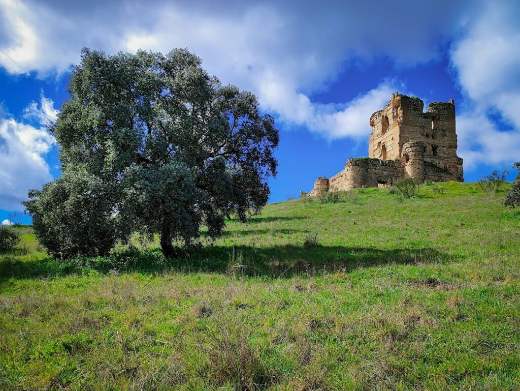 Castle of Aulencia: A Medieval Fortress in Madrid, Spain 1 Castle of Aulencia