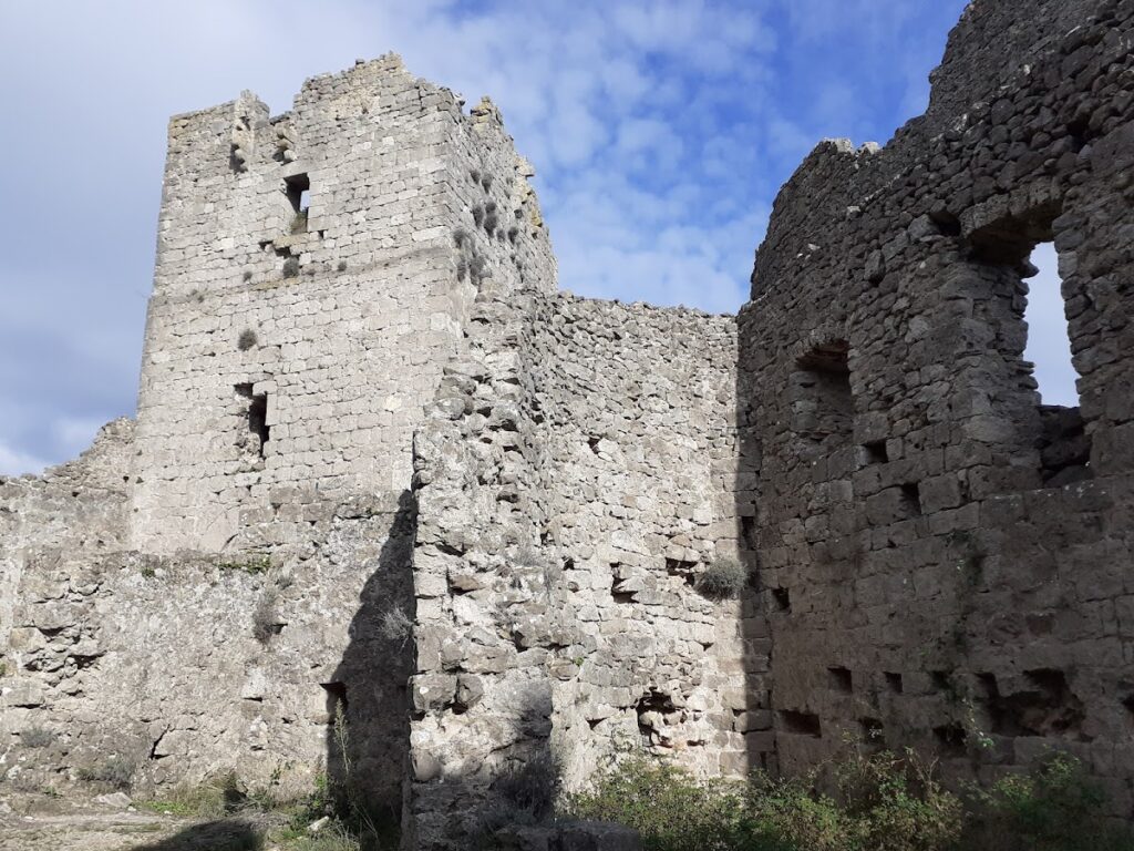 Fressac Castle: A Medieval Refuge Castle in France 2 Château de Fressac