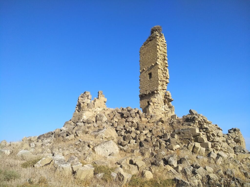 Castle of Santia: A Medieval Fortress in Spain 1 Castle of Santia