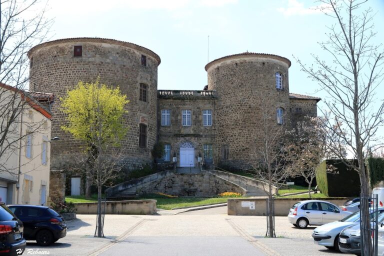 Château des Évêques-du-Puy: A Historic Episcopal Castle in Monistrol-sur-Loire, France
