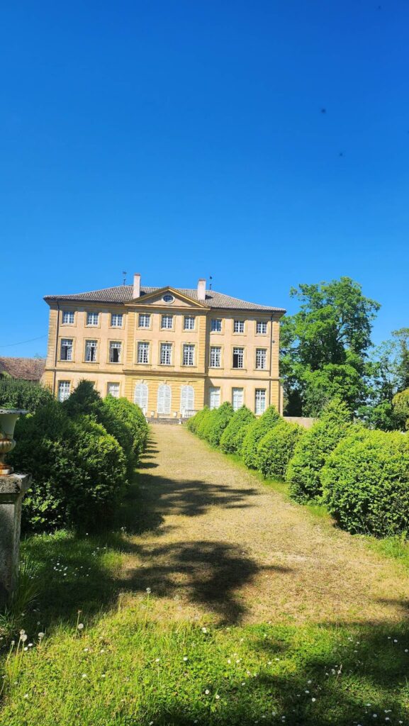 Château de Rosey: An Eighteenth-Century French Estate Residence 1 Château de Rosey