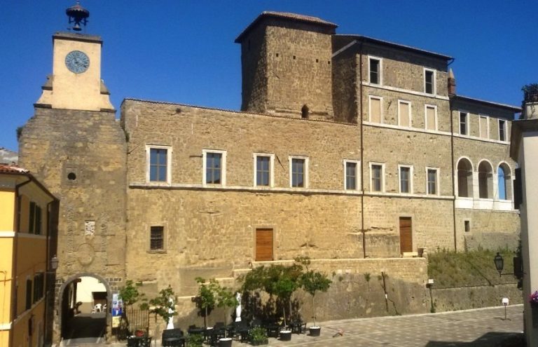 Rocca di Ischia di Castro: A Medieval-Renaissance Farnese Castle in Italy