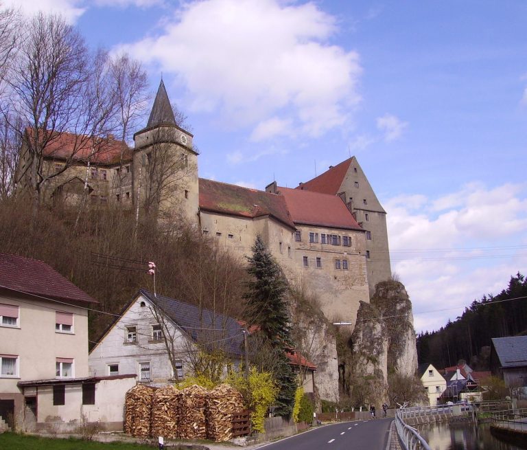 Burg Wiesentfels: A Rock Castle in Bavaria