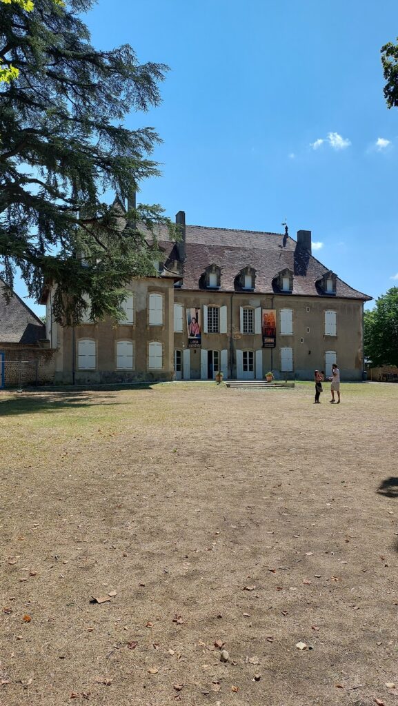 Château d'Hauterives (Drôme)