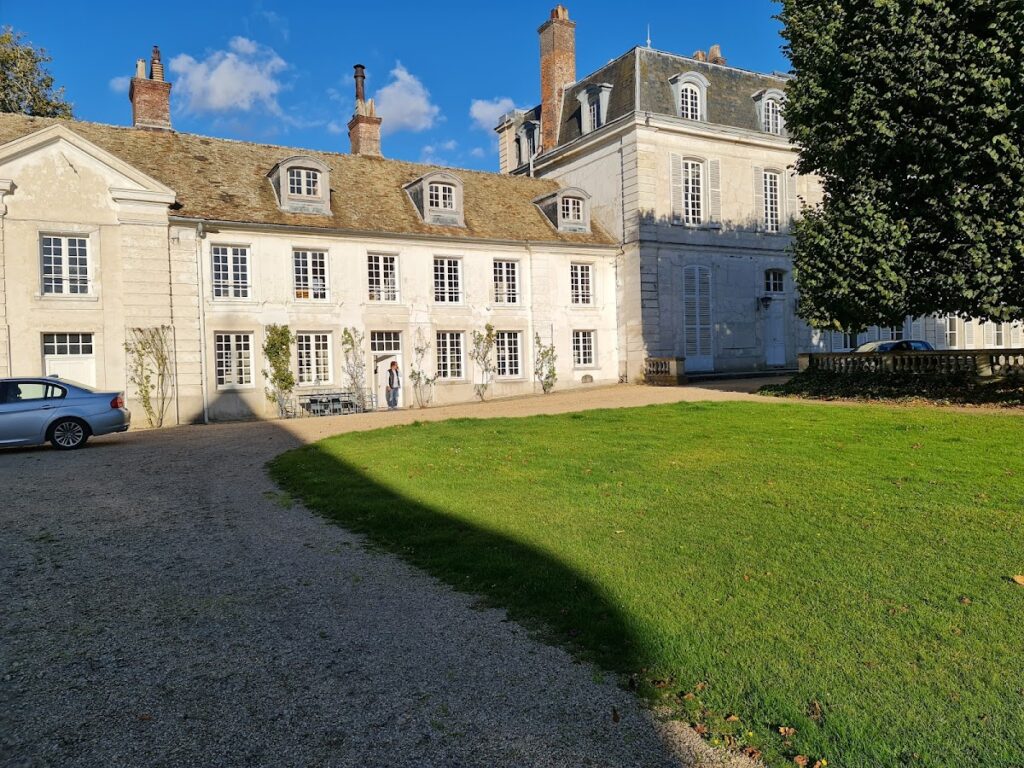 Château de Millemont: A Historic Château Complex in France 1 Château de Millemont