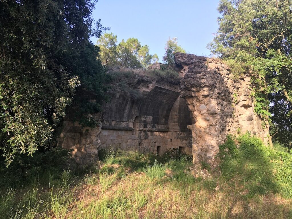 Castell de Navata: A Medieval Castle in Navata, Spain 4 Castell de Navata