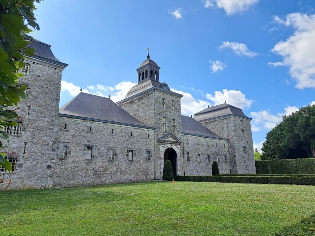 Castle of Warfusée: An Eighteenth-Century Château in Belgium 2 Castle of Warfusée
