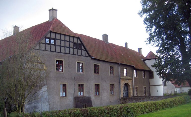 Haus Kilver: A Frankish Royal Estate and Agricultural Holding in Germany