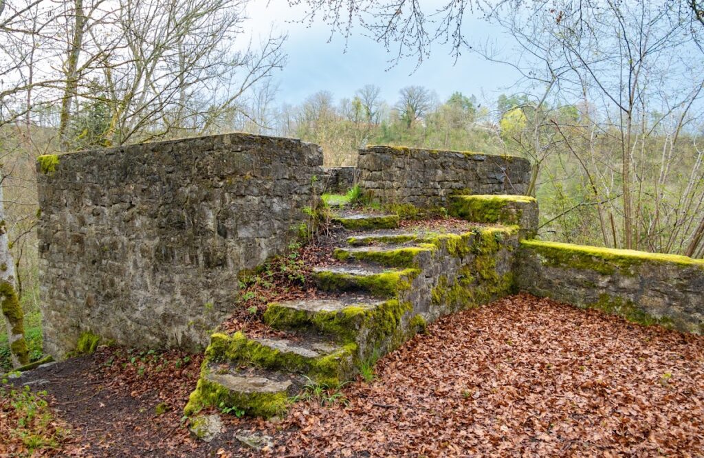 Irslingen Castle: An Urslingen Ancestral Castle Ruin in Germany 1 Irslingen Castle