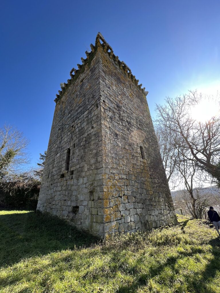 Castroverde Tower: A Medieval Fortress in Spain