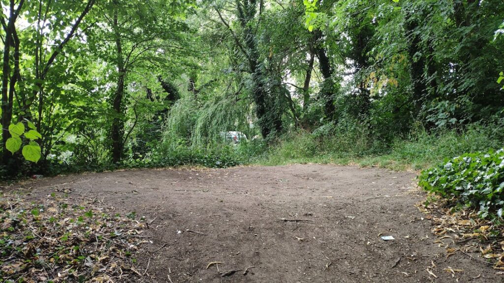 FitzHarris Castle: A Norman Motte-and-Bailey Site near Abingdon 2 FitzHarris Castle