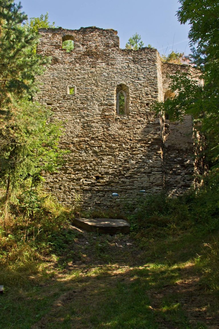 Gaberkirche: Surviving Chapel of Gaber Castle in Austria