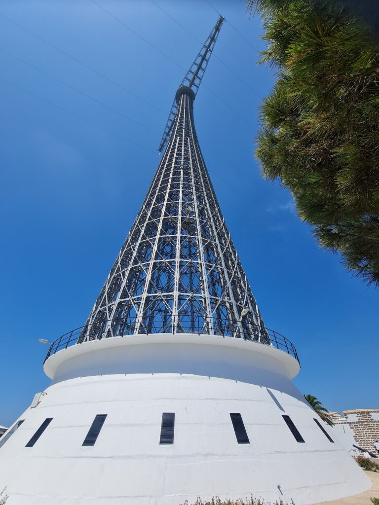 Castillo de San Lorenzo de Puntales: A Historic Fortress in Cádiz, Spain