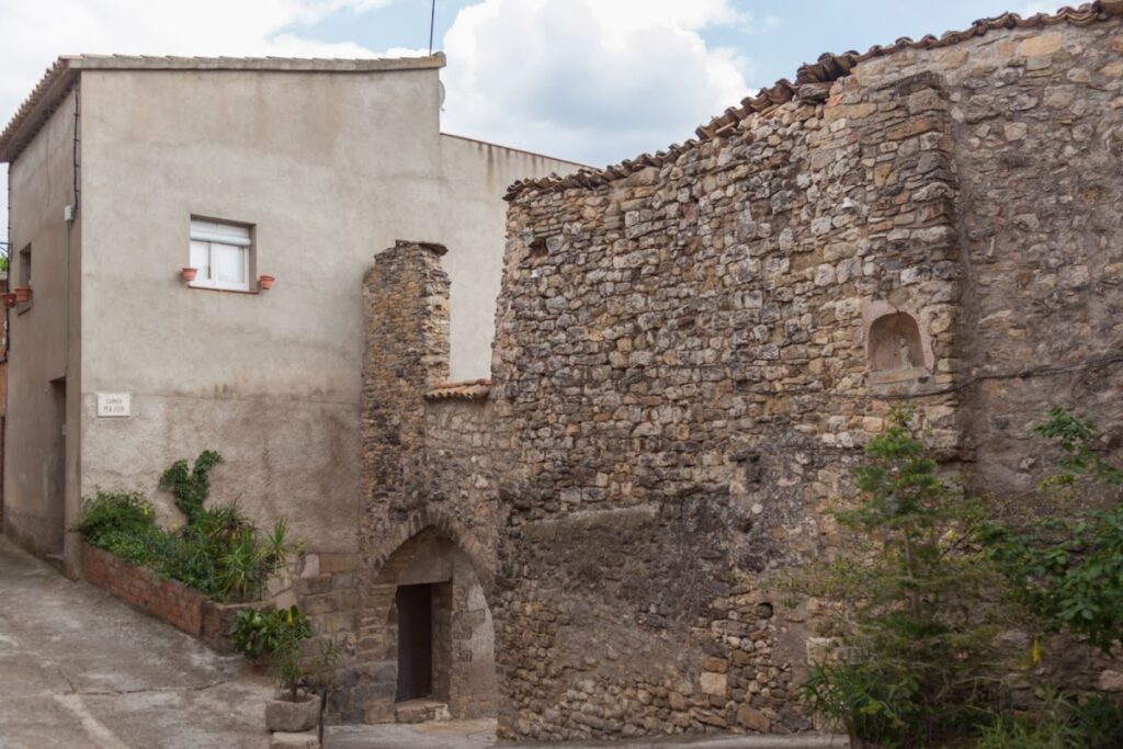 Recinte fortificat de la vila de Llimiana