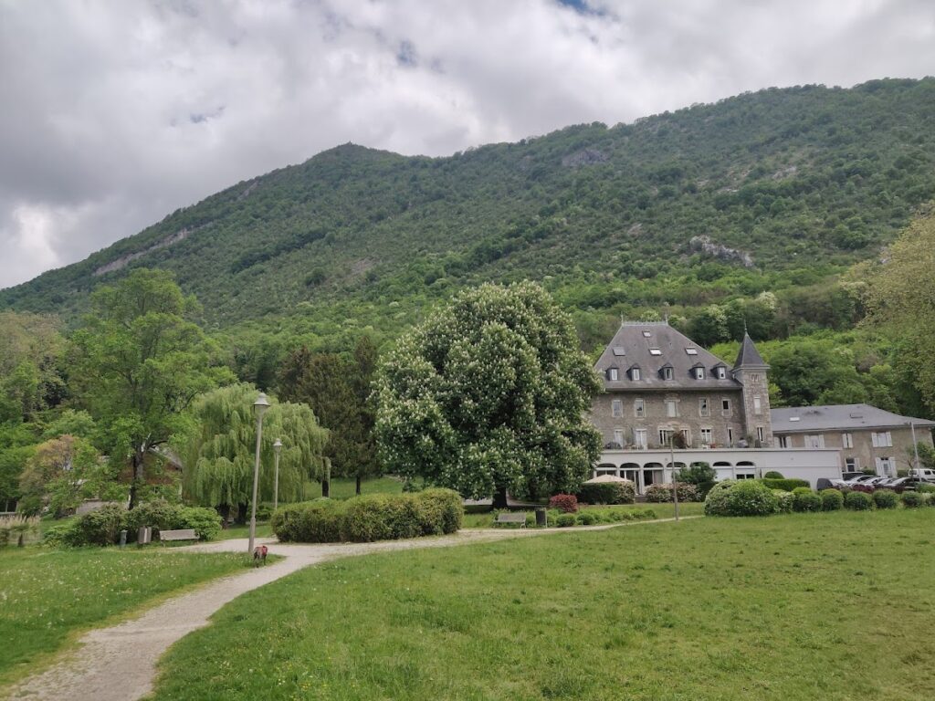 Château de Triviers: A Sixteenth-Century Castle and Former Hotel in France 2 Château de Triviers