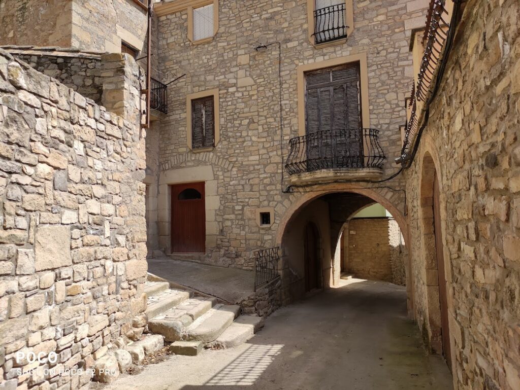 Castell de Rocafort de Vallbona: A Medieval Castle in Catalonia 2 Castell de Rocafort de Vallbona