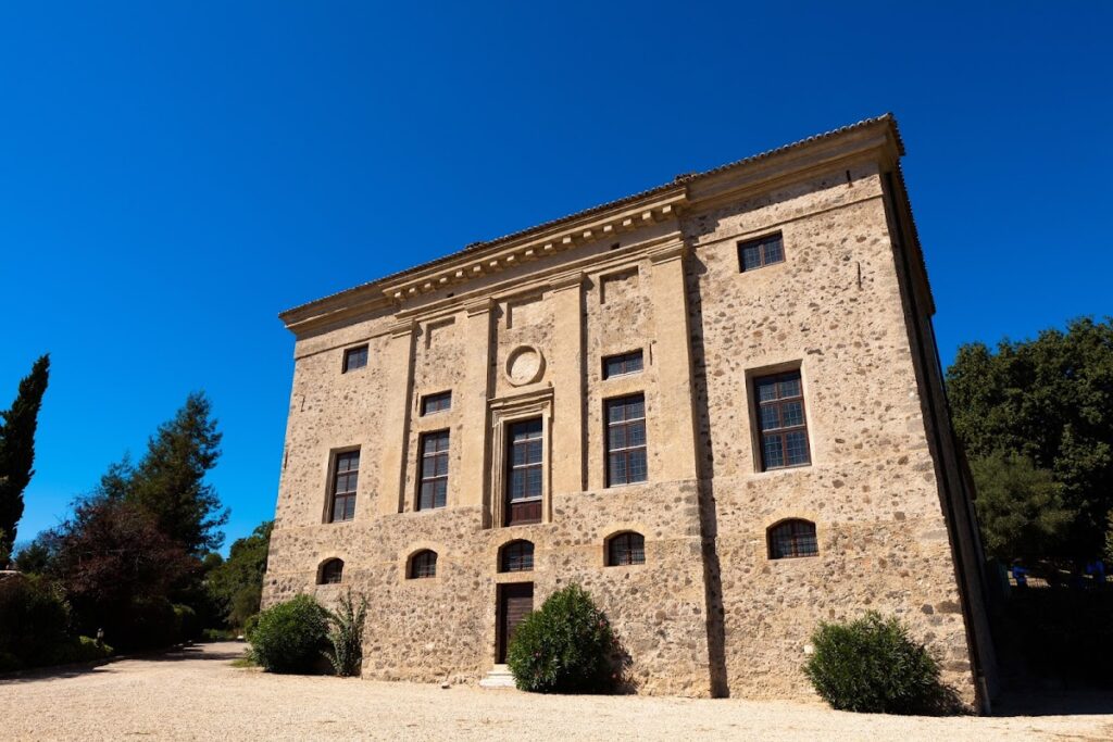 Château de Vaugrenier: An Italian-Style Historic Mansion in France 1 Château de Vaugrenier