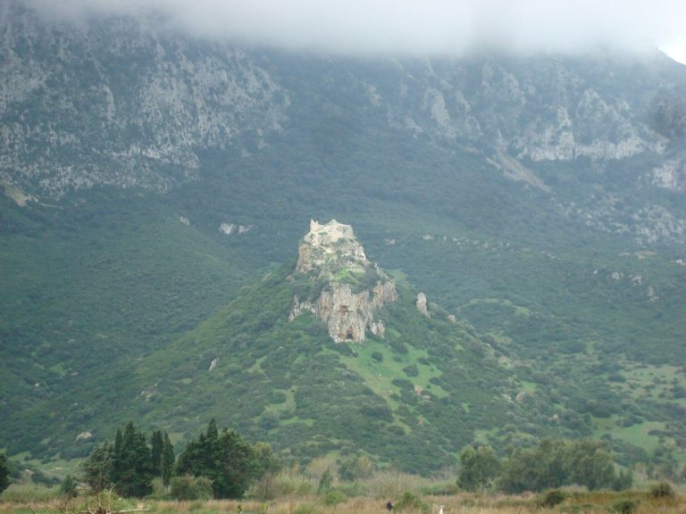 Castello di Pontes: A Medieval Castle in Sardinia
