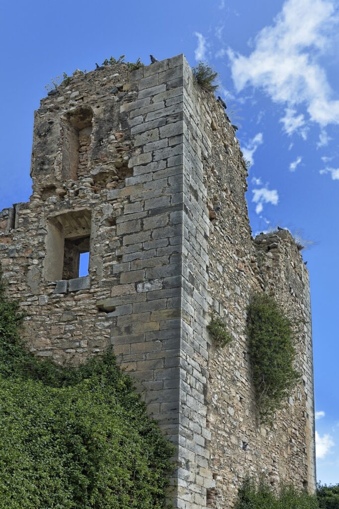 Castell dels Garidells: A Gothic Fortified House in Catalonia 2 Castell dels Garidells