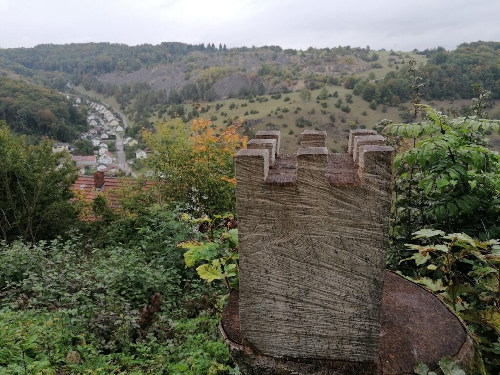 Burg Mörnsheim: A Medieval Hilltop Castle in Germany 4 Burg Mörnsheim
