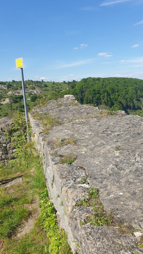 Burg Mörnsheim: A Medieval Hilltop Castle in Germany 5 Burg Mörnsheim