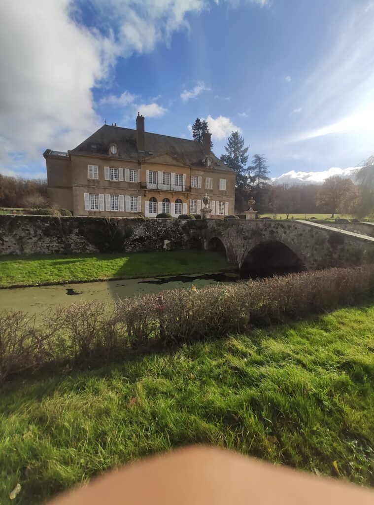Château du Vignault: A Historic French Château in Bourbon-Lancy 8 Château du Vignault