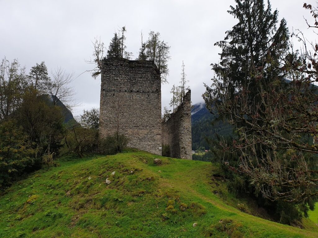Burgruine Hieburg: A Medieval Hillside Castle Ruin in Austria 1 Burgruine Hieburg