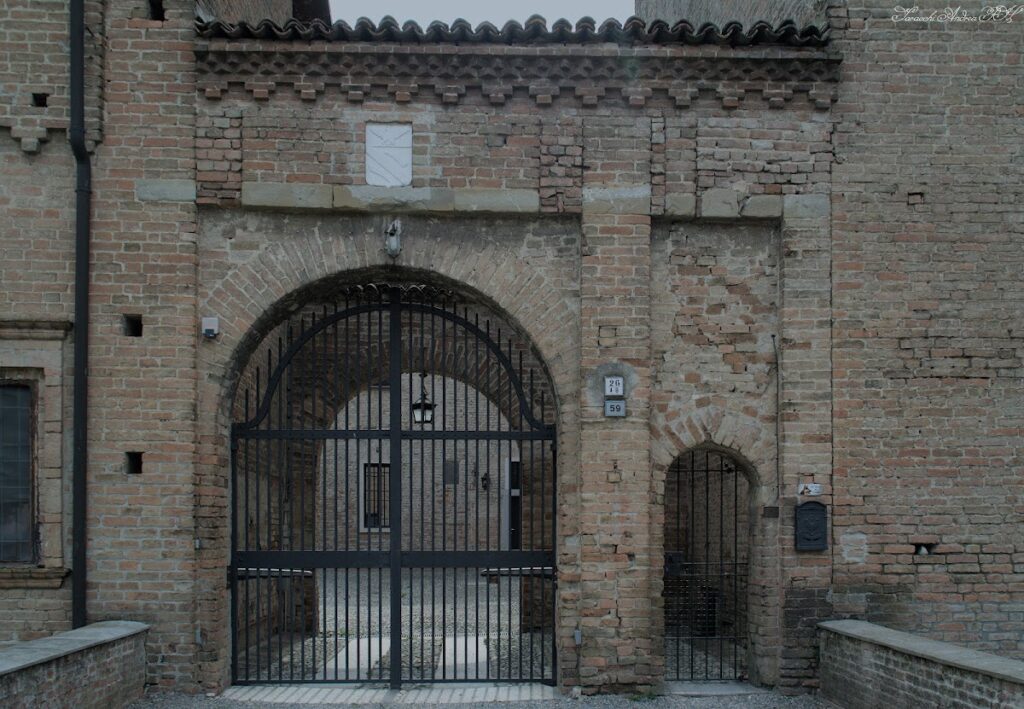 Argine Castle: A Medieval Fortification in Italy 2 Castello di Argine