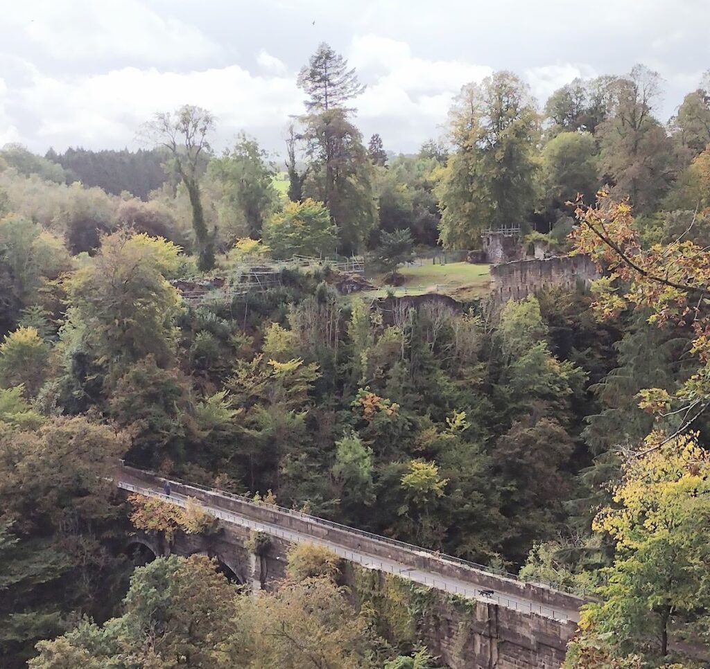 Cadzow Castle: A Royal Hunting Residence and Hamilton Family Stronghold 2 Cadzow Castle