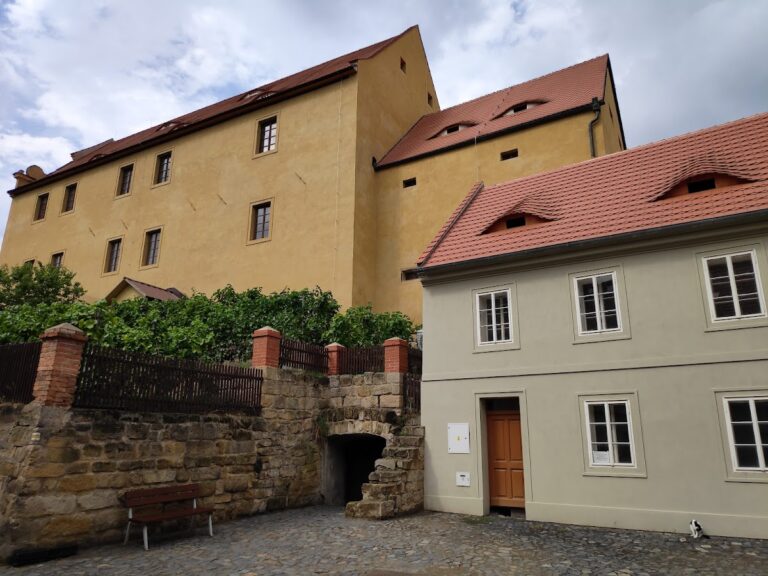 Úštěk Castle: A Medieval Stronghold in the Czech Republic