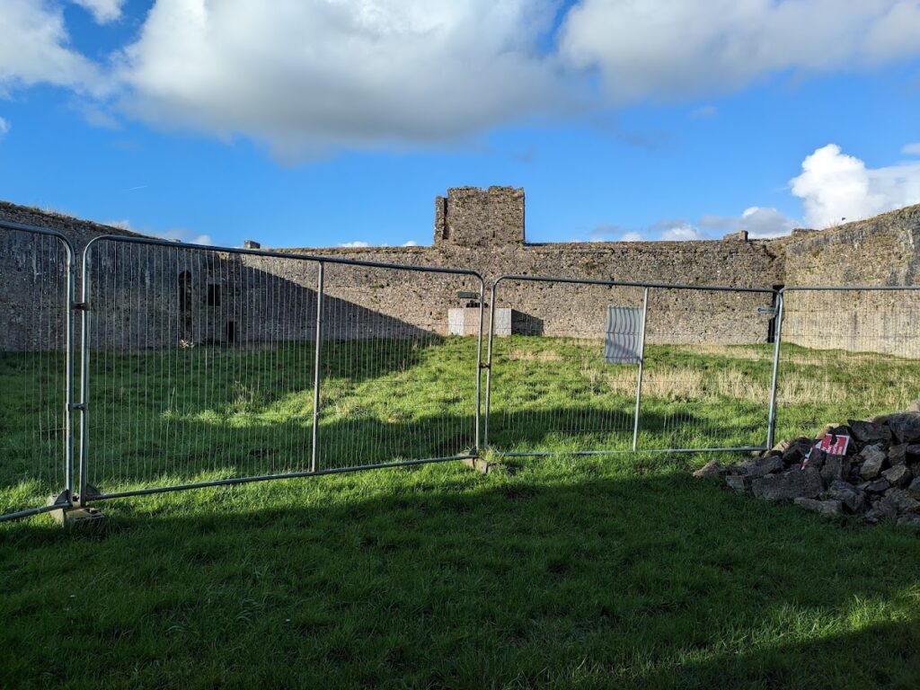 Liscarroll Castle: A Hiberno-Norman Fortress in County Cork 3 Liscarroll Castle