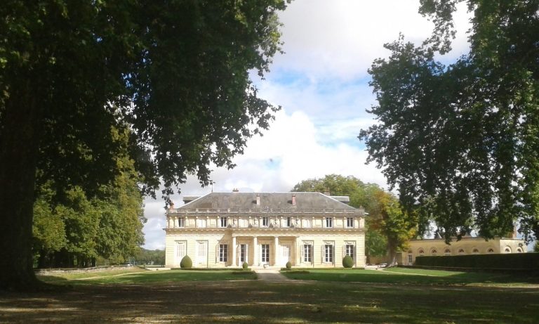 Château de Bressey-sur-Tille: An Eighteenth-Century Seigneurial Residence in France
