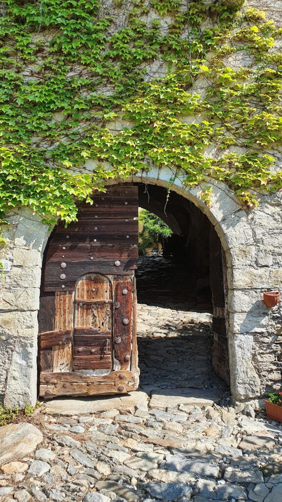 Castle Auer: A Noble Residential Complex in South Tyrol 5 Castle Auer
