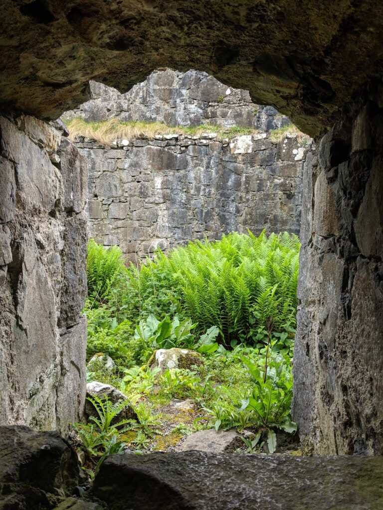 Caisteal Uisdean: A Fortified Residential Tower on Skye 3 Caisteal Uisdean