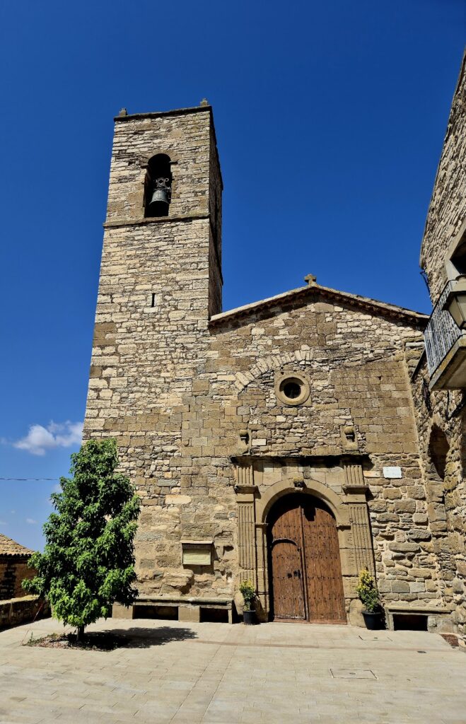 Castell de Bellveí: A Medieval Castle-Derived Seigneurial Residence in Spain 2 Castell de Bellveí