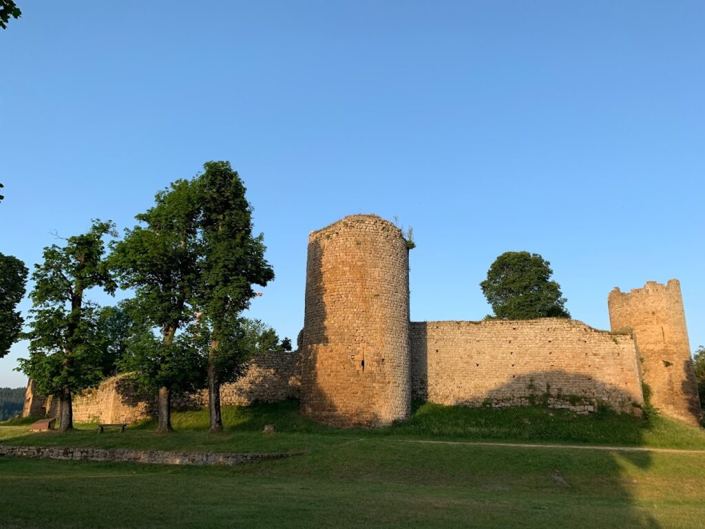 Château de Viverols: A Feudal Fortress in France 2 Château de Viverols