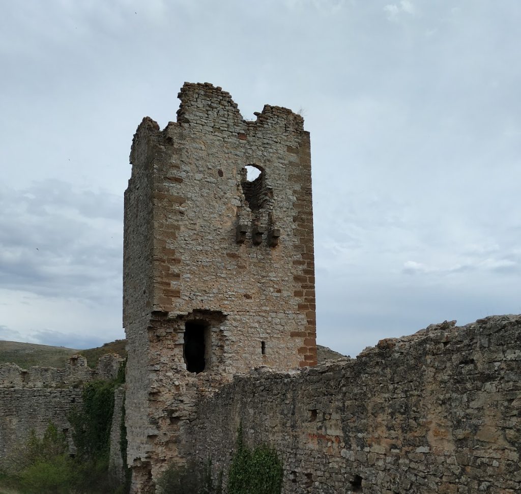 Castillo de Bijuesca: A Fourteenth-Century Fortress in Aragon 2 Castillo de Bijuesca