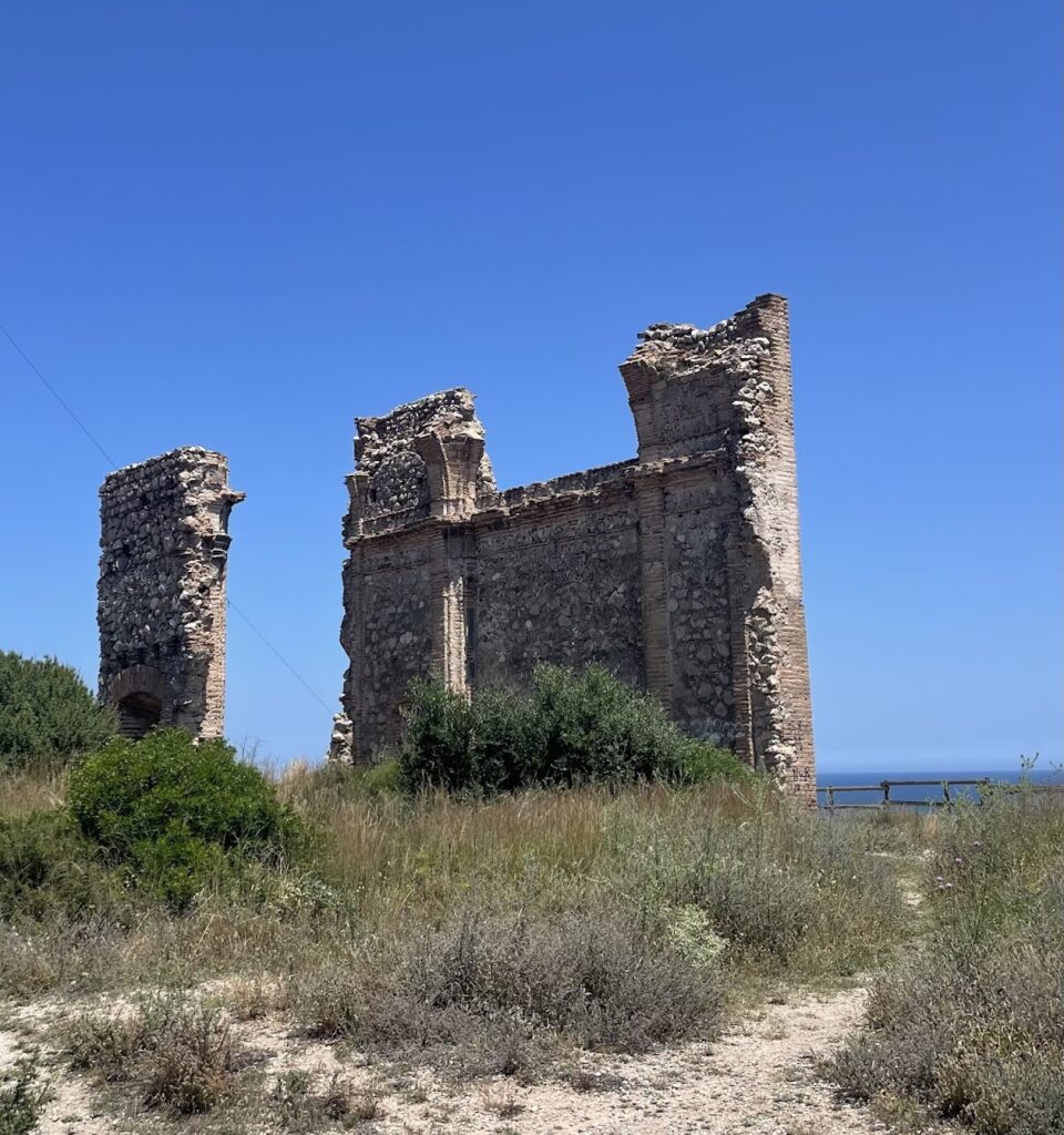 Castell de Santa Anna d'Oliva