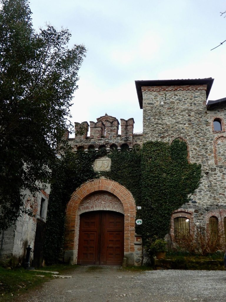 Castello di Strambinello: A Medieval Fortress in Italy